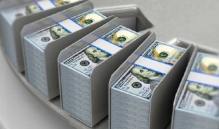 استقرار الدولار قرب أعلى مستوياته في أربعة أشهر بعد فوز ترامب